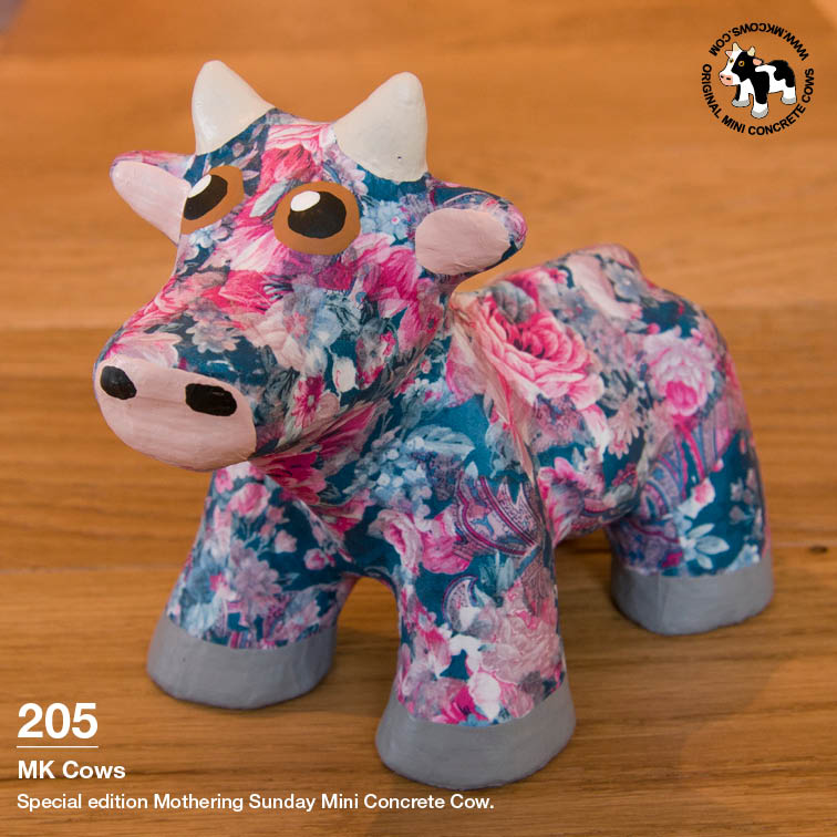 Mothering Sunday Special Edition Mini Concrete Cow